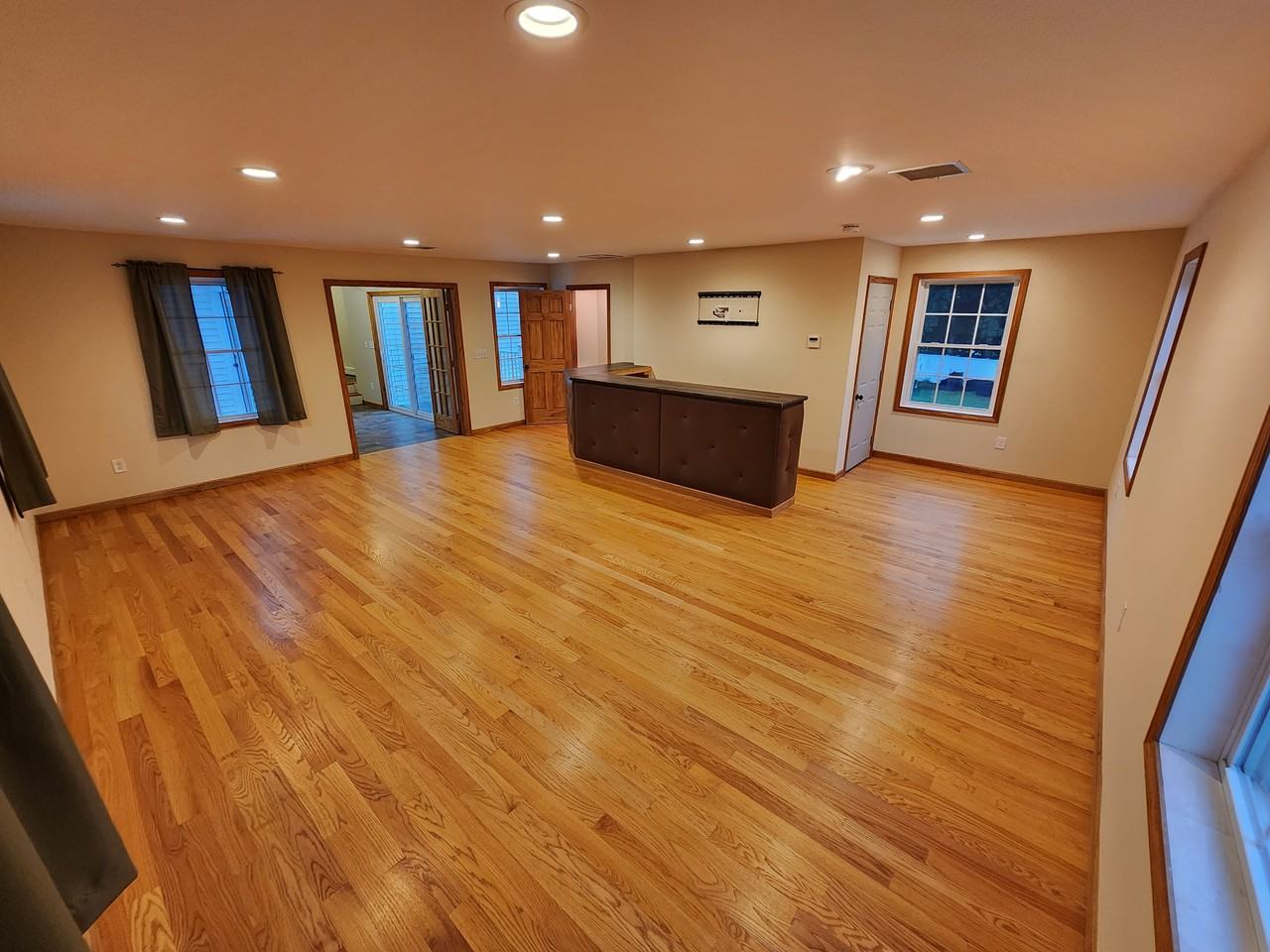 361 East St #B - Photo 3 of 20