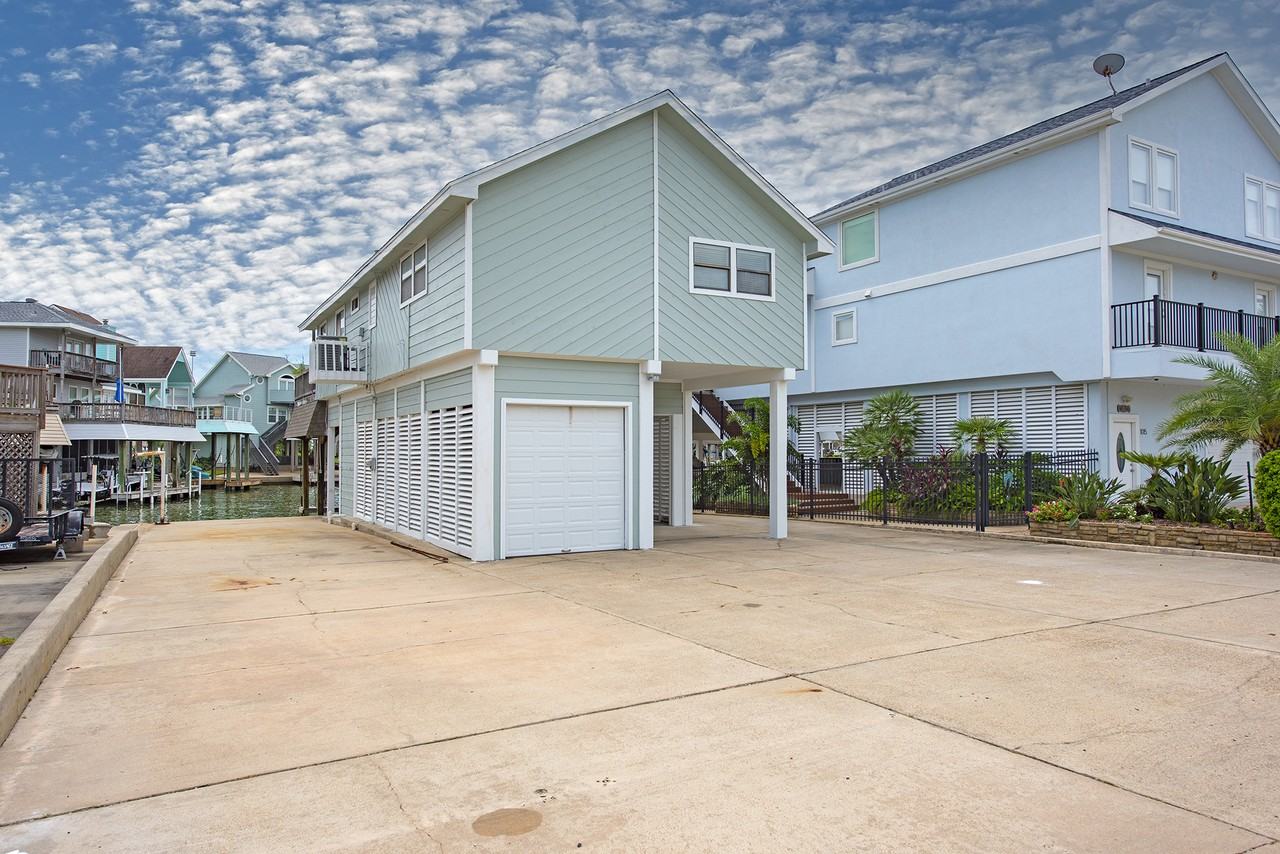 1011 Long Reach Dr #NA - Photo 2 of 14