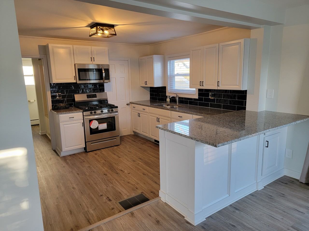 36 Clancy St #NA - Photo 3 of 12