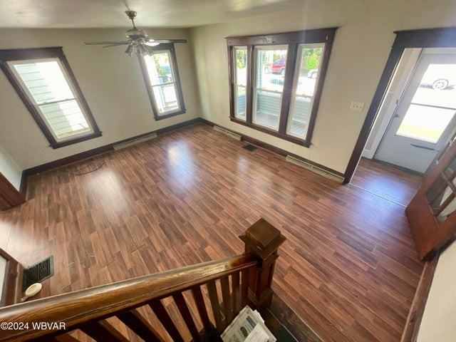 903 Park Ave #NA - Photo 3 of 10