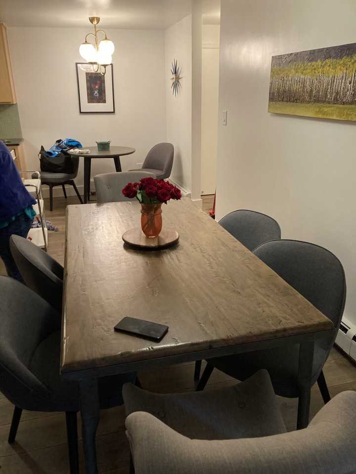 910 W Hallam St #3 - Photo 3 of 10