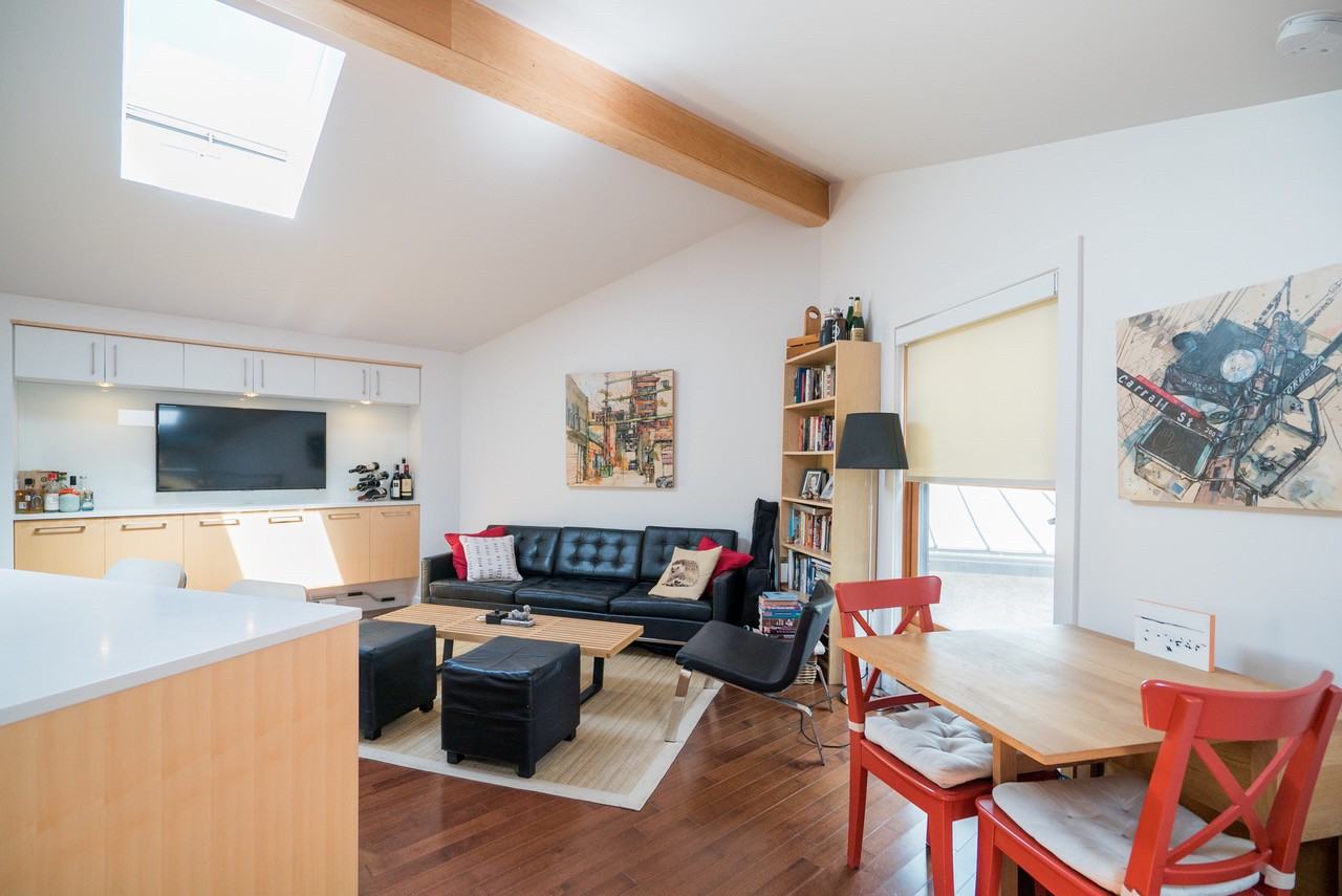 808 Dunlevy Ave - Photo 2 of 9