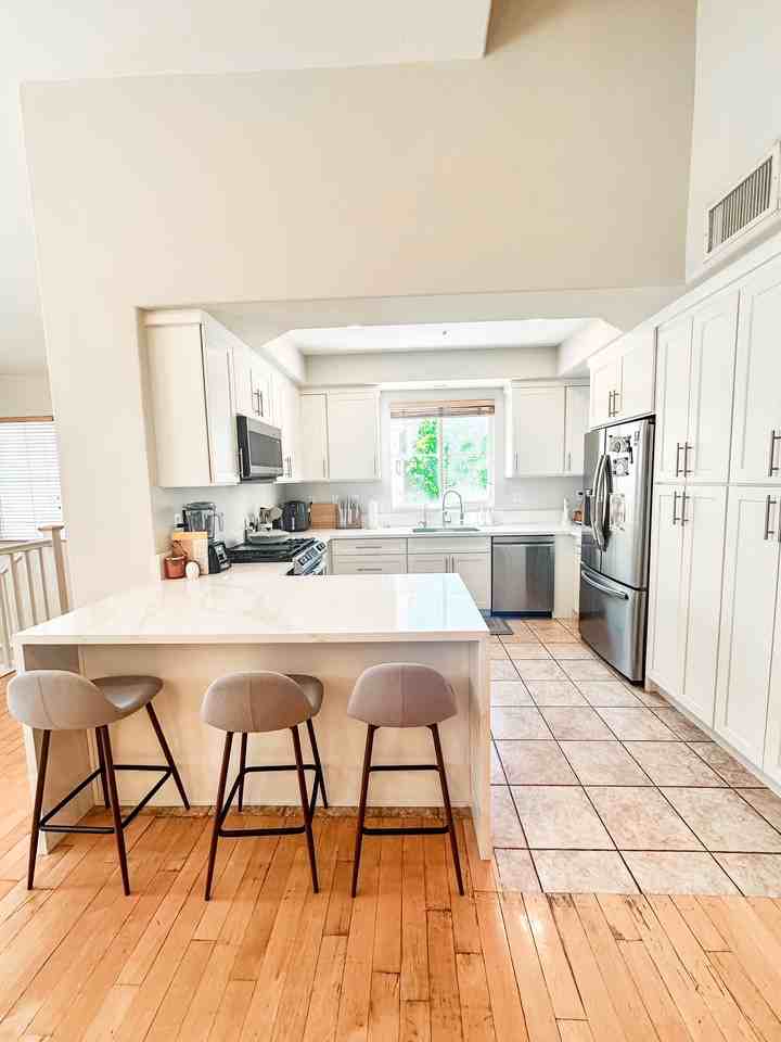 26 Burlingame - Photo 3 of 14