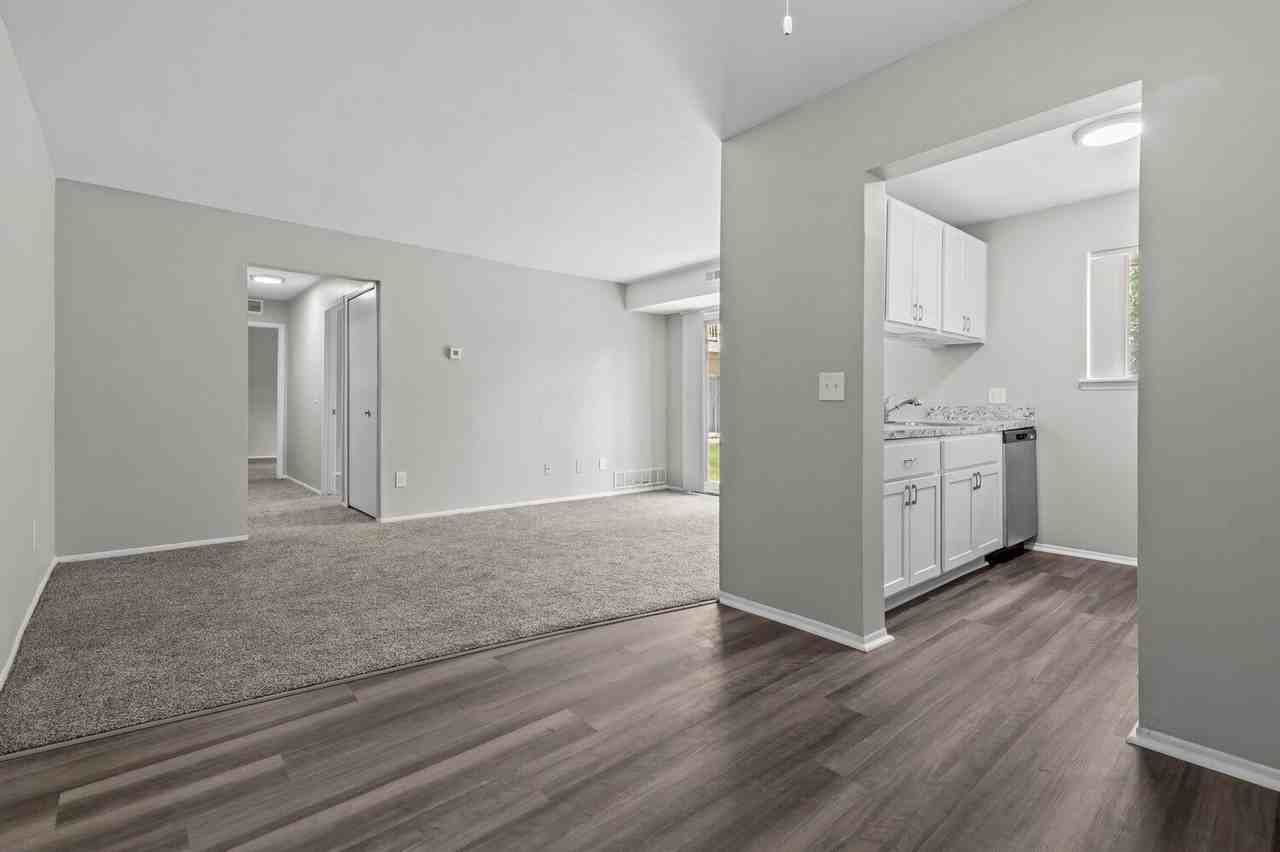 Glengarry Park - Photo 4 of 50