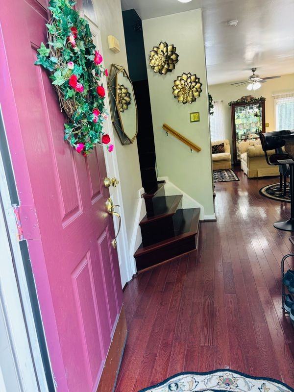 12720 Wimbley Ln - Photo 2 of 13