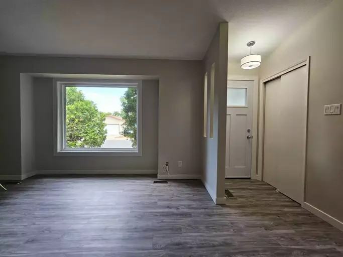 843 Graham Rd - Photo 2 of 9