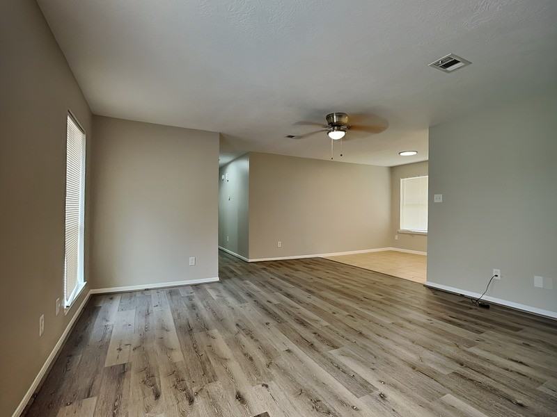 18109 Eganville Cir - Photo 4 of 17