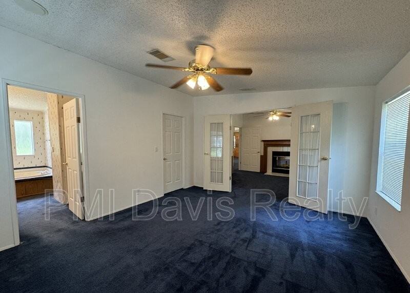 149 Aster Ave - Photo 2 of 16