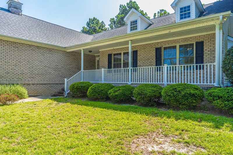 380 Queens Cove Way - Photo 3 of 35