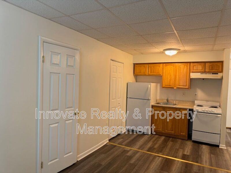 29 E Logan Ave #2 - Photo 2 of 25