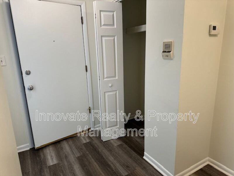 29 E Logan Ave #2 - Photo 7 of 25