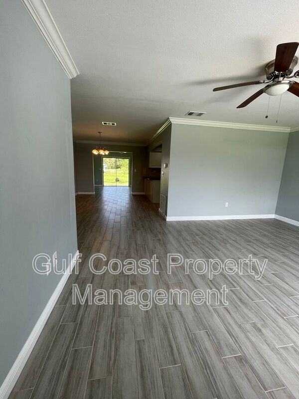 3365 Avanti Cir - Photo 4 of 33