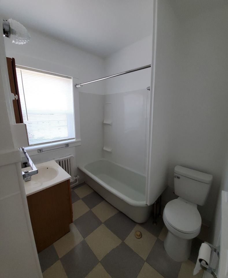3407 1st Ave N #10 - Photo 6 of 8