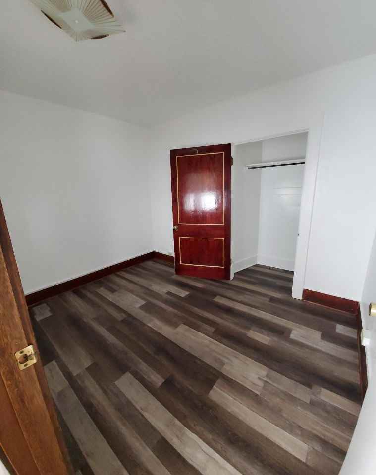 3407 1st Ave N #10 - Photo 7 of 8