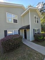 735 Putnam Dr - Photo 1 of 1