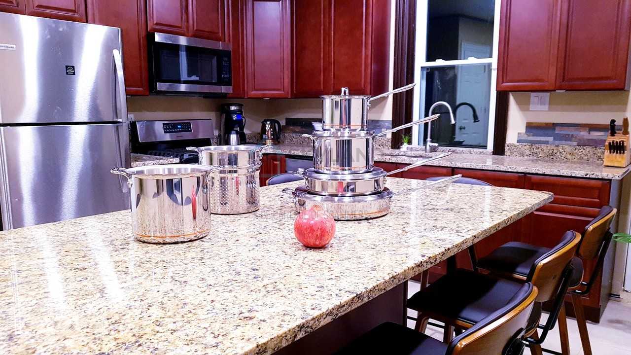 2237 N 10th St - Photo 3 of 31