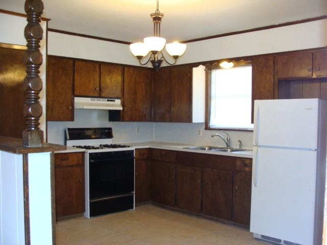 1022 S Bonner St #NA - Photo 3 of 8