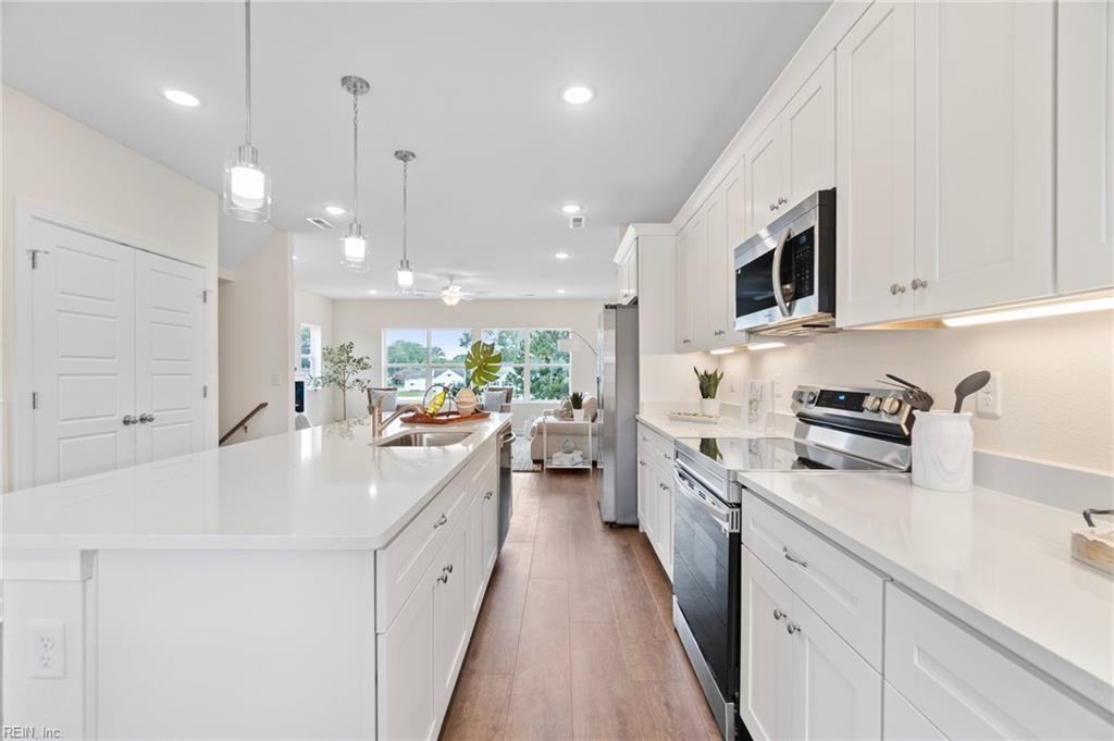 718 Fishermans Rd - Photo 5 of 25