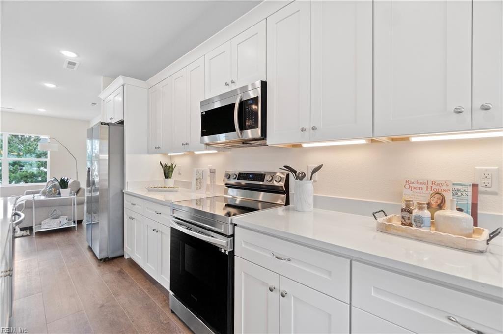 718 Fishermans Rd - Photo 7 of 25