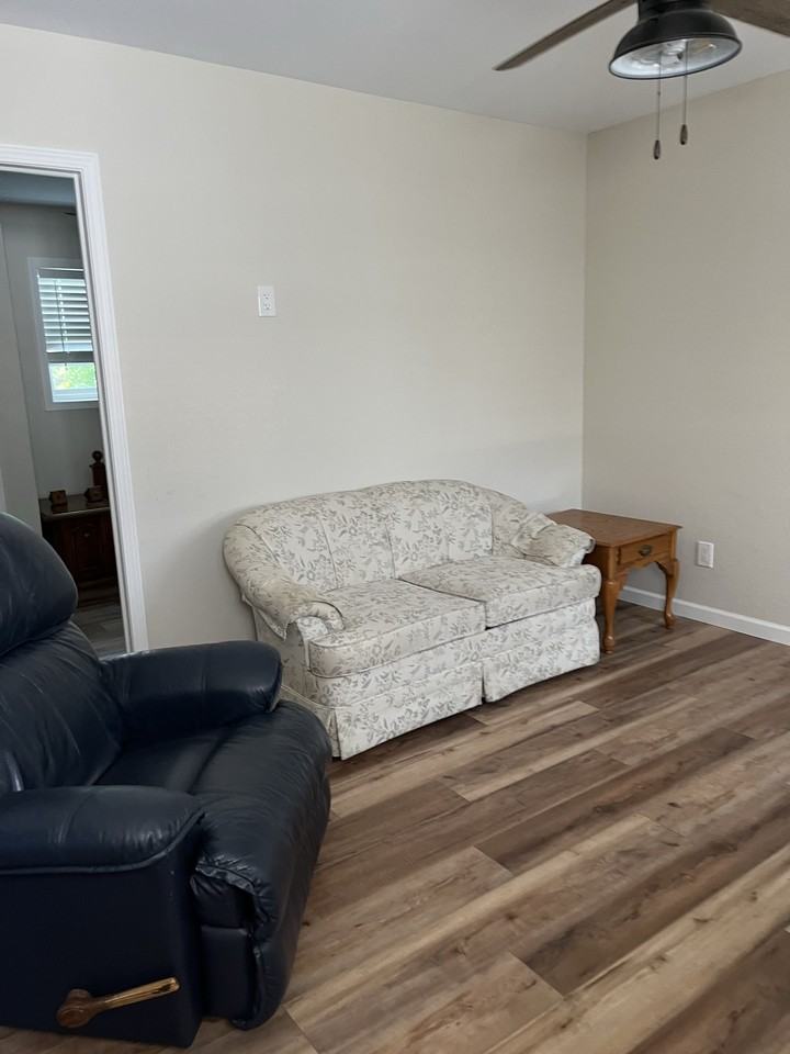 310 N Otsego Ave #C - Photo 3 of 5