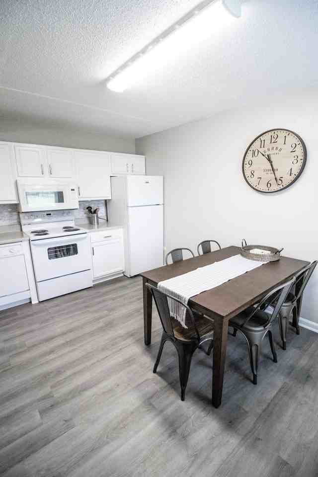 3103 8th Ave #1310 - Photo 4 of 16