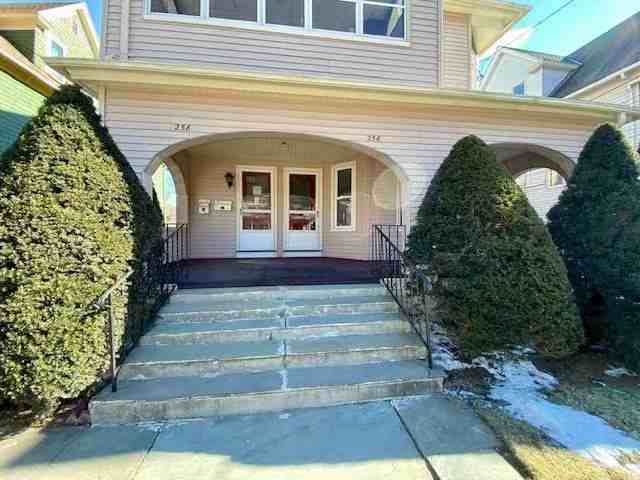 256 Oxford St #2