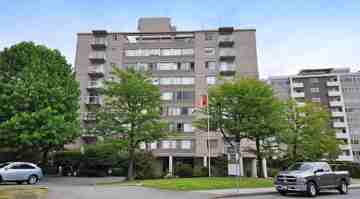 featured image of 5976 Tisdall St