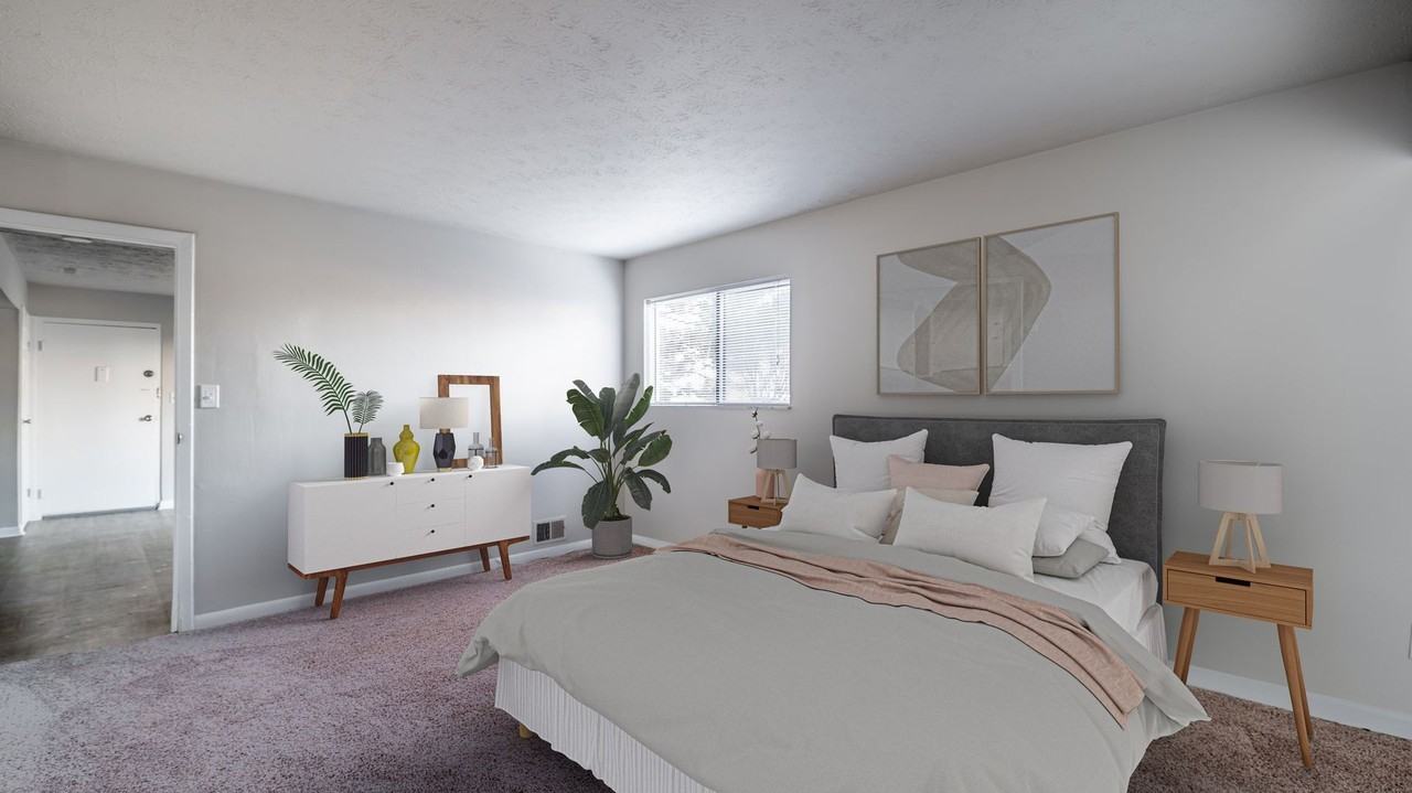 Courtyard Apartments - Photo 6 of 24