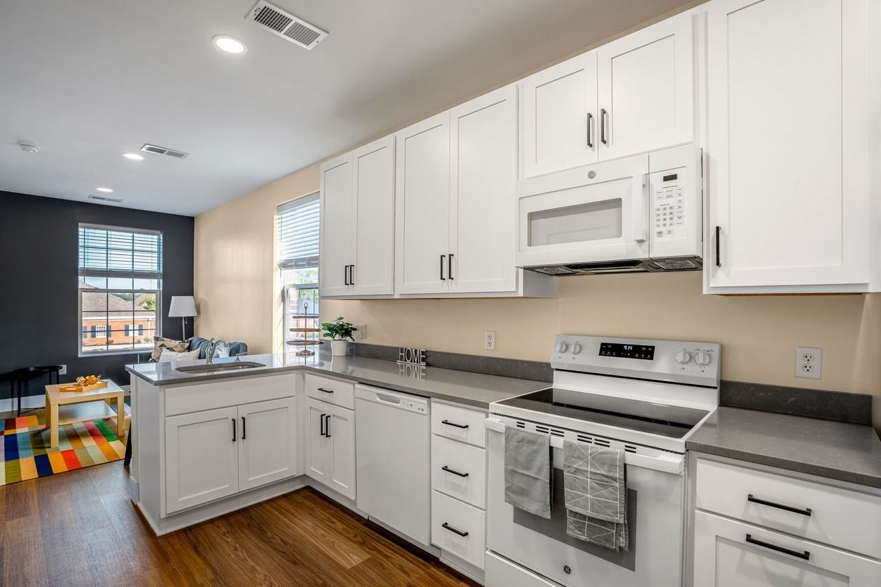 McCulloch Building - Photo 6 of 16