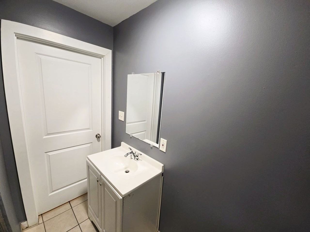 11435 Raincove Dr #B - Photo 4 of 28
