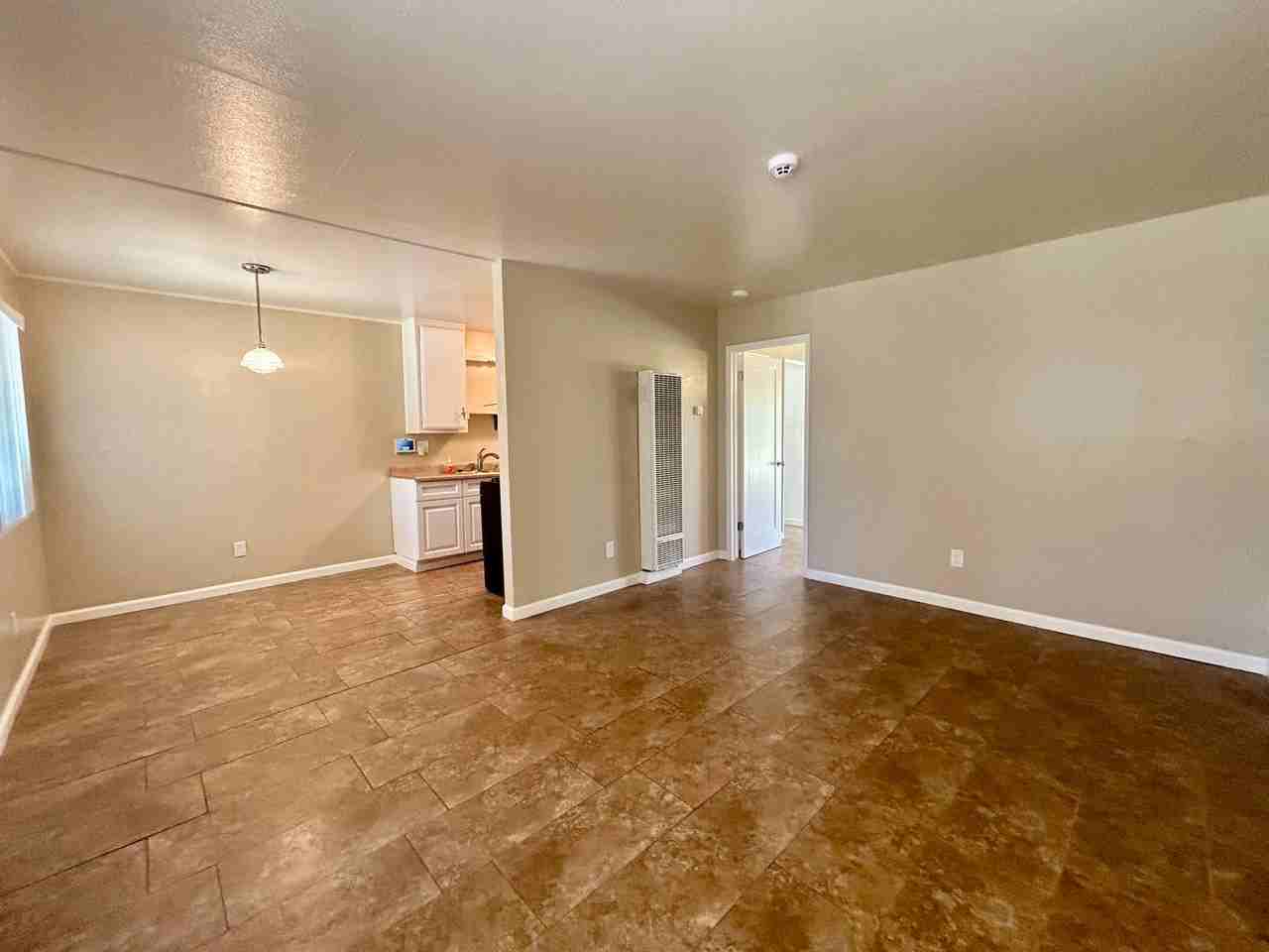 425 425 - 427 Curran Ave - Photo 2 of 11