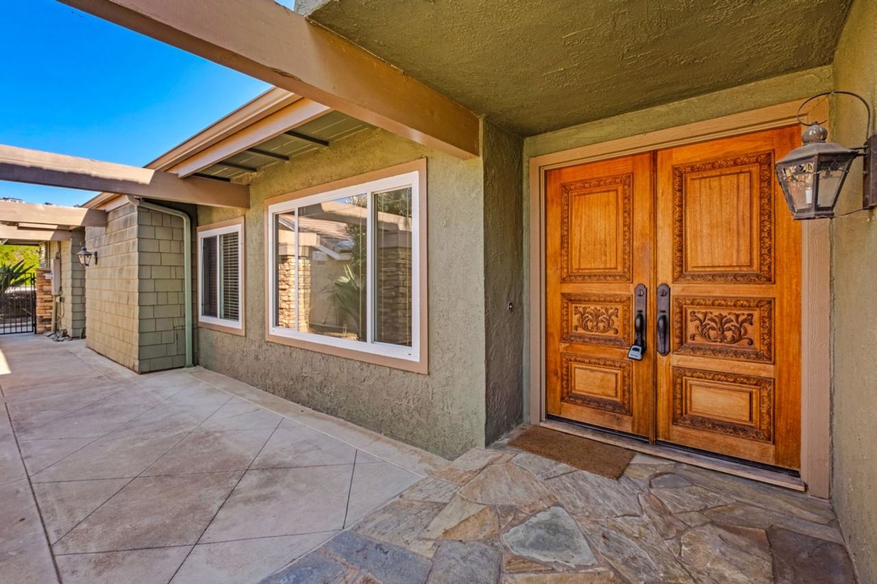 213 Calle Salida - Photo 3 of 37