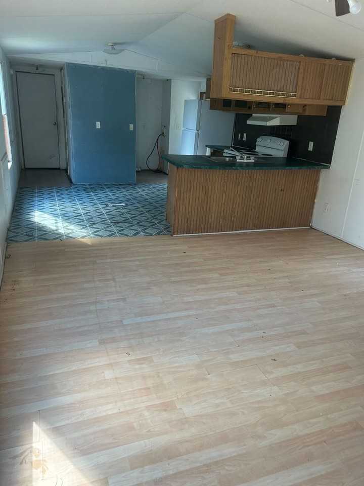 618 Bush Berry Rd - Photo 3 of 8