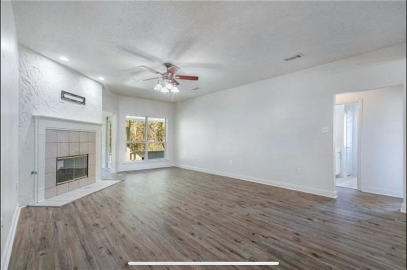 1000 William Dr - Photo 3 of 9