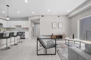 featured image of 1701 Forest Knoll Dr Ne