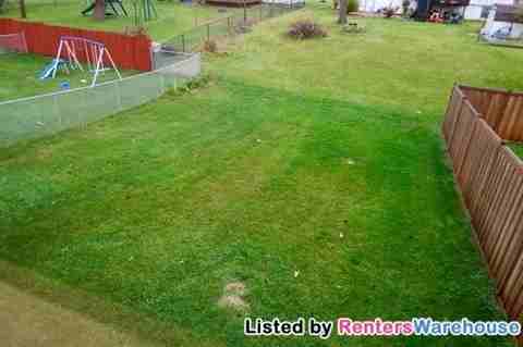 1122 1st St - Photo 2 of 15