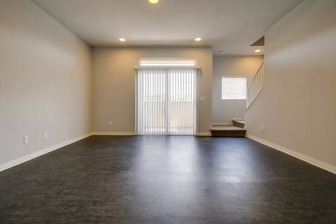 307 Sycamore Road - Photo 5 of 42