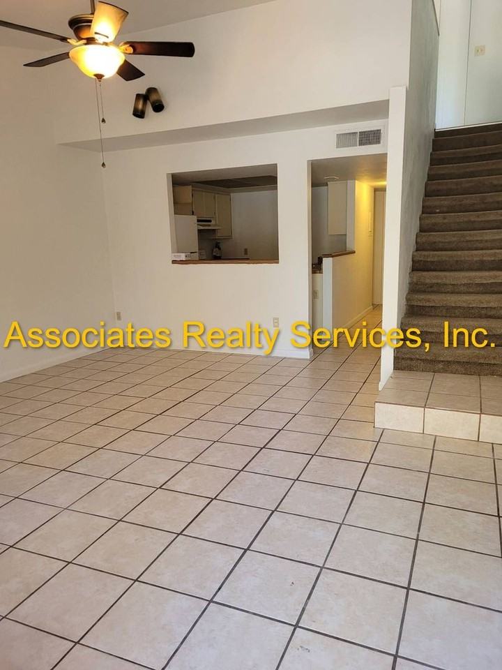 Bevis-Sweetwater-968 - Photo 2 of 10