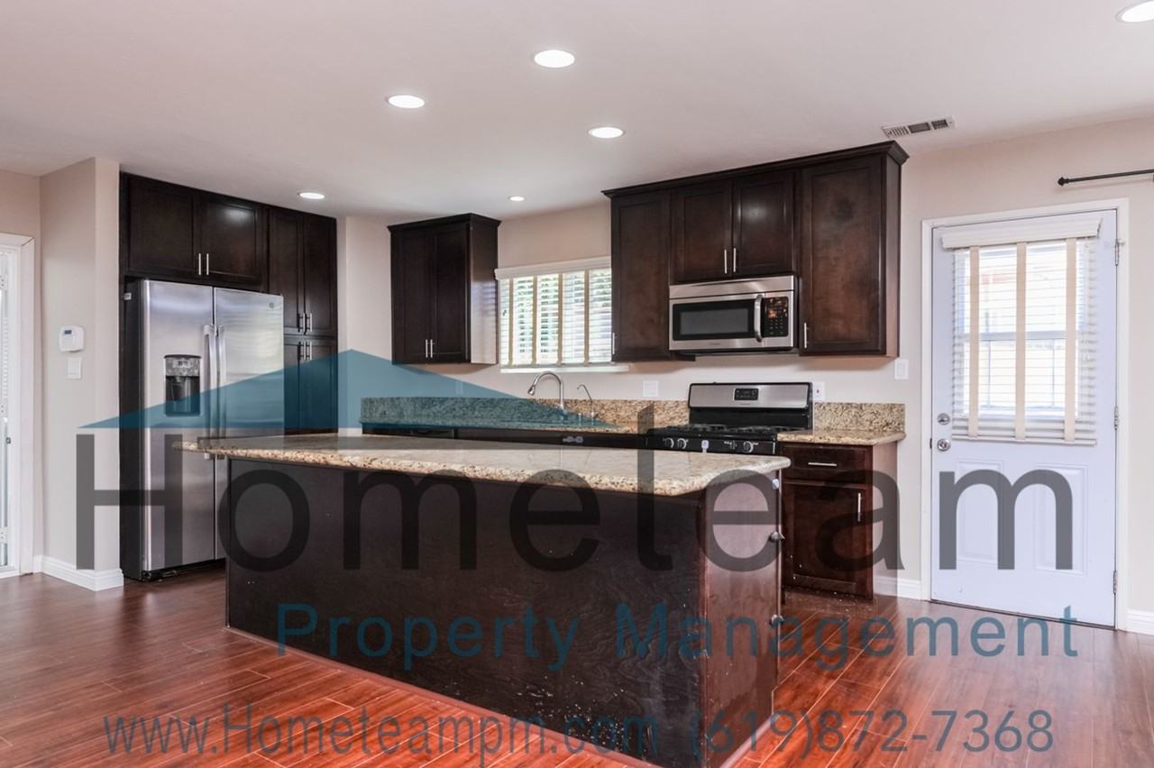 1643 Plata Ct - Photo 4 of 20