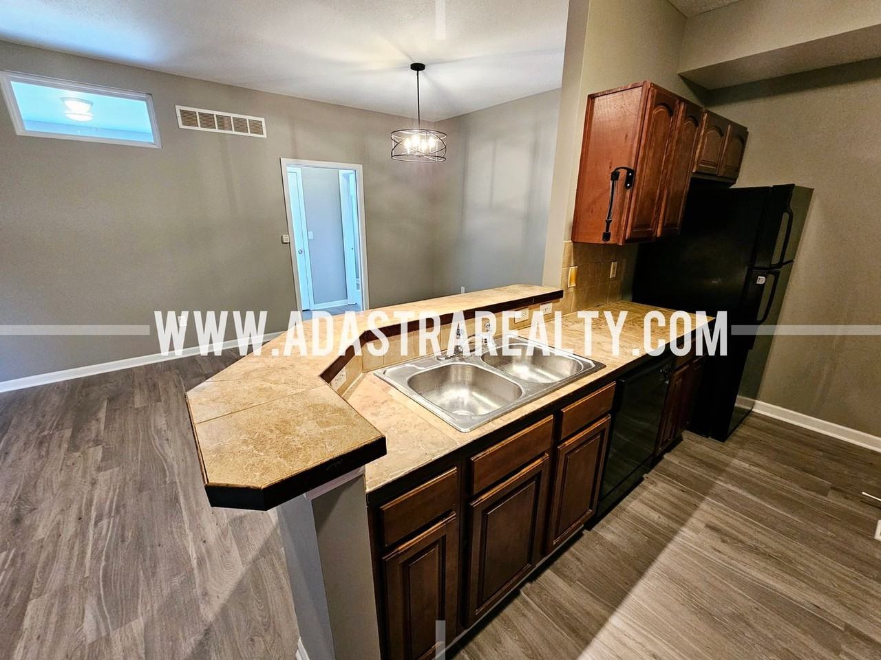 1010 N Findley St - Photo 4 of 20