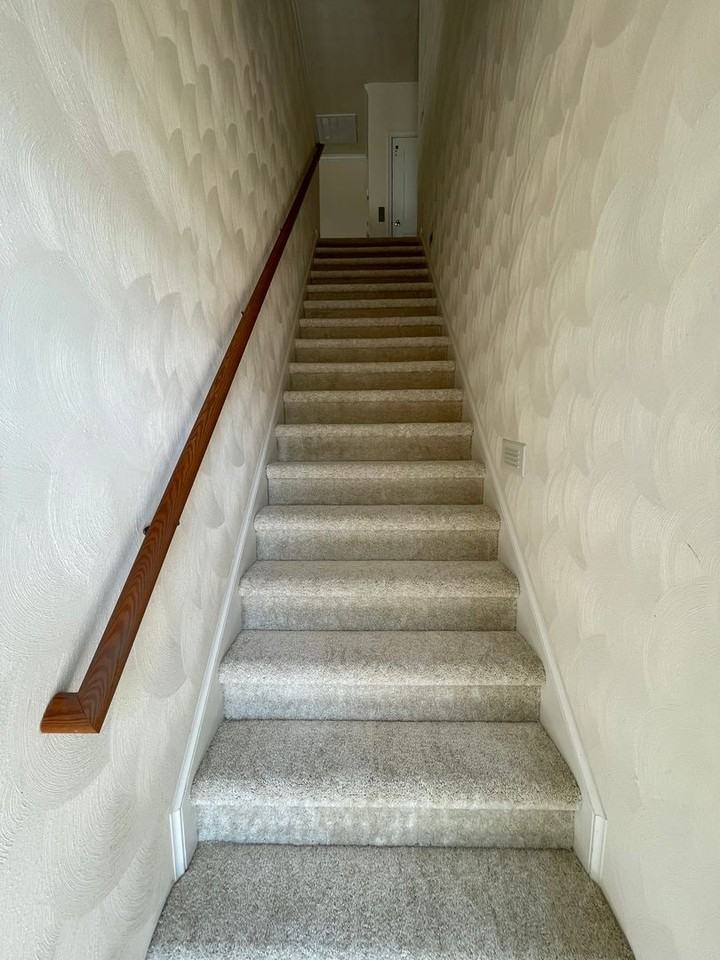 2820 Majestic Oak Court - Photo 4 of 27