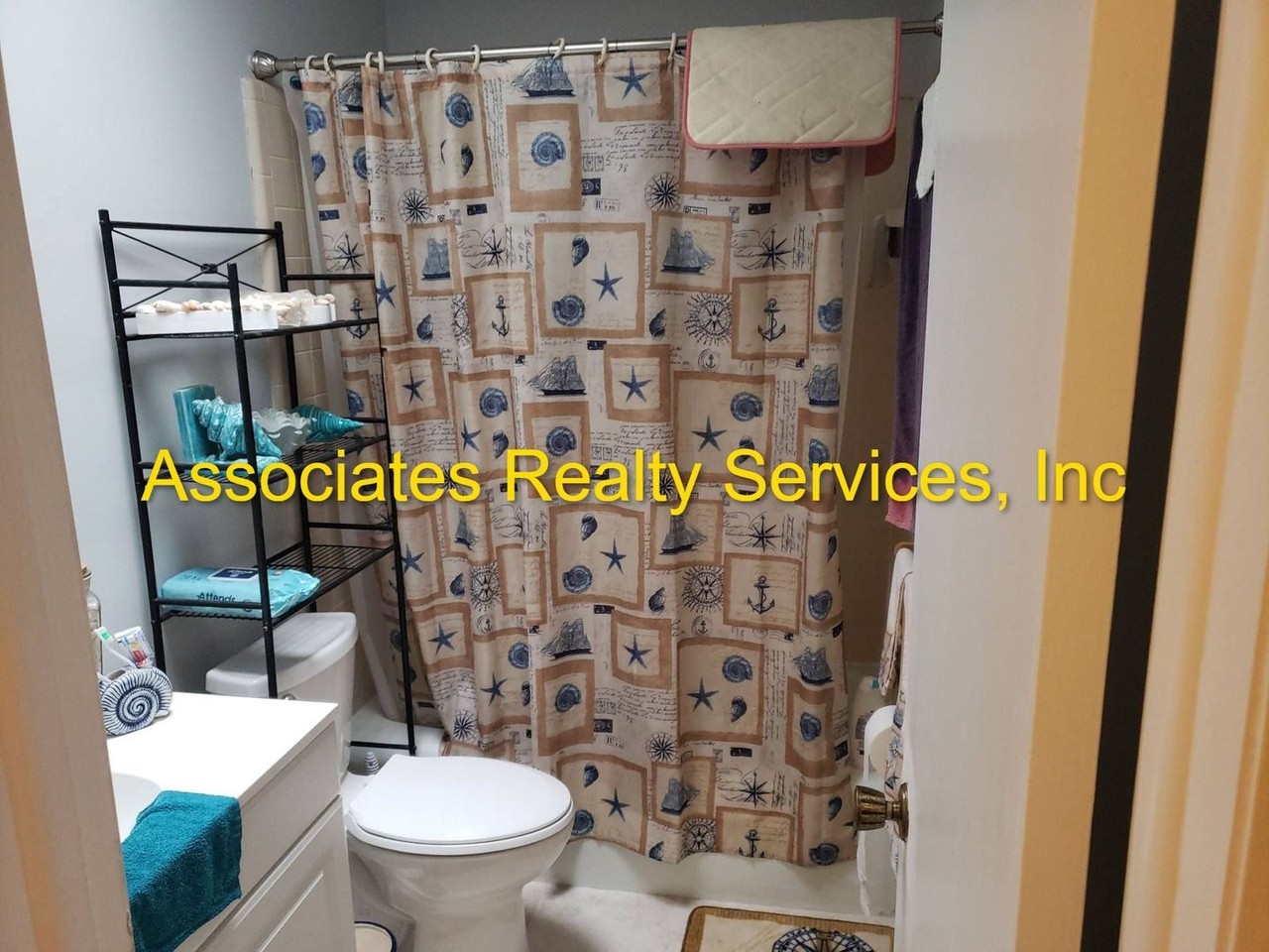 1703 Nw 39th Ter - Photo 6 of 10