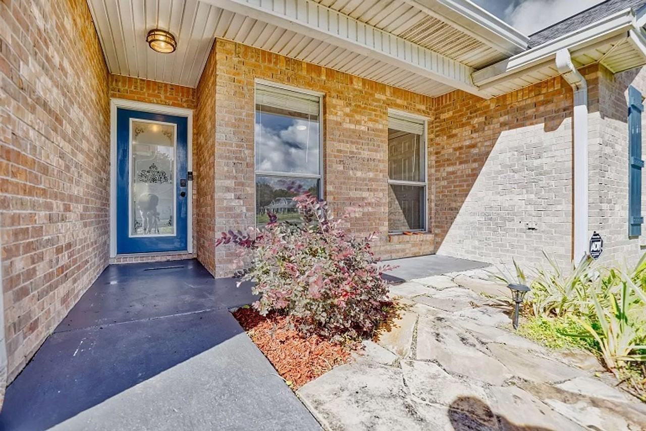 1212 Magnolia Bayou Blvd - Photo 2 of 18