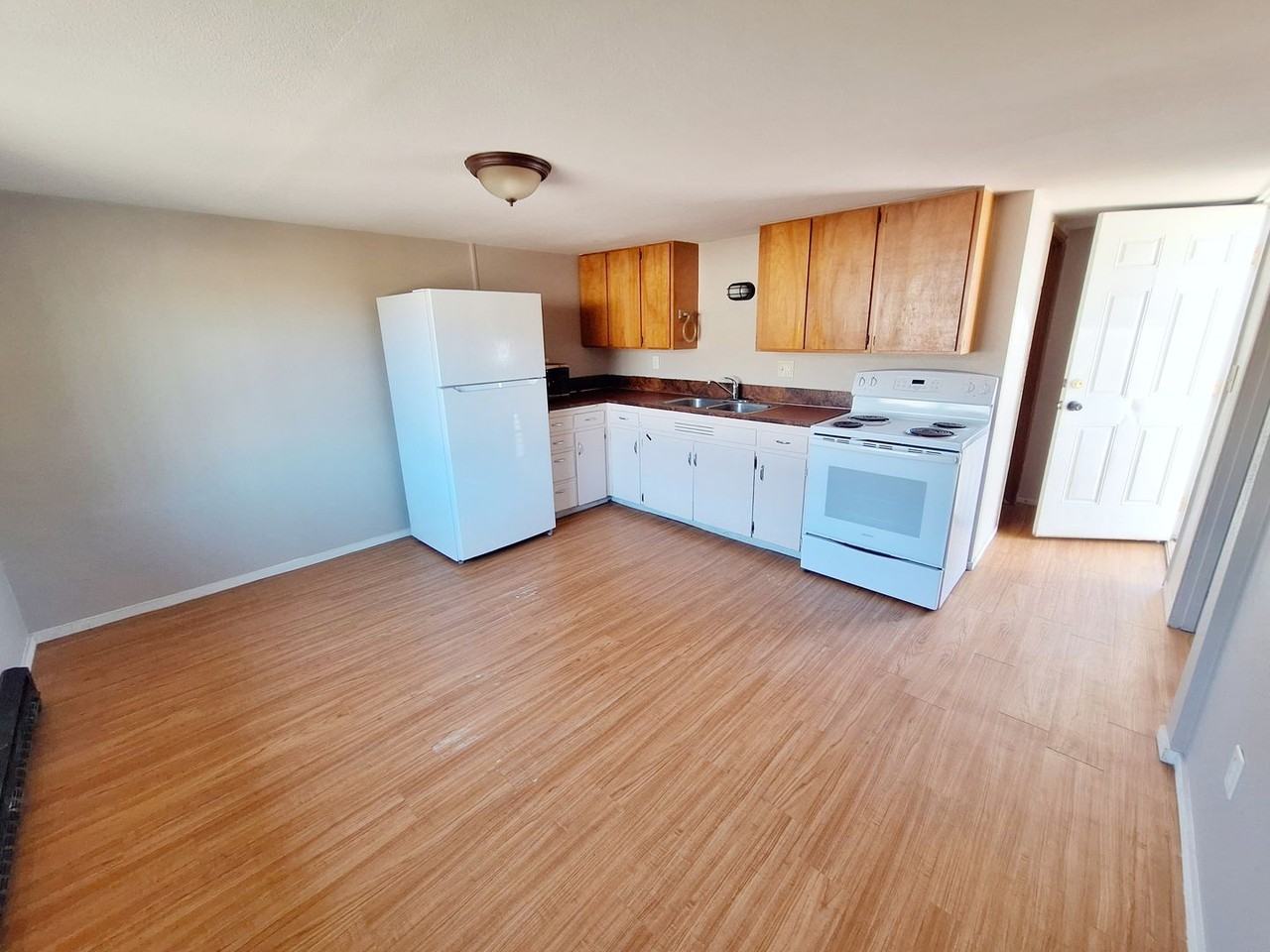 2903 Ne Riverside Ave #20 - Photo 2 of 5