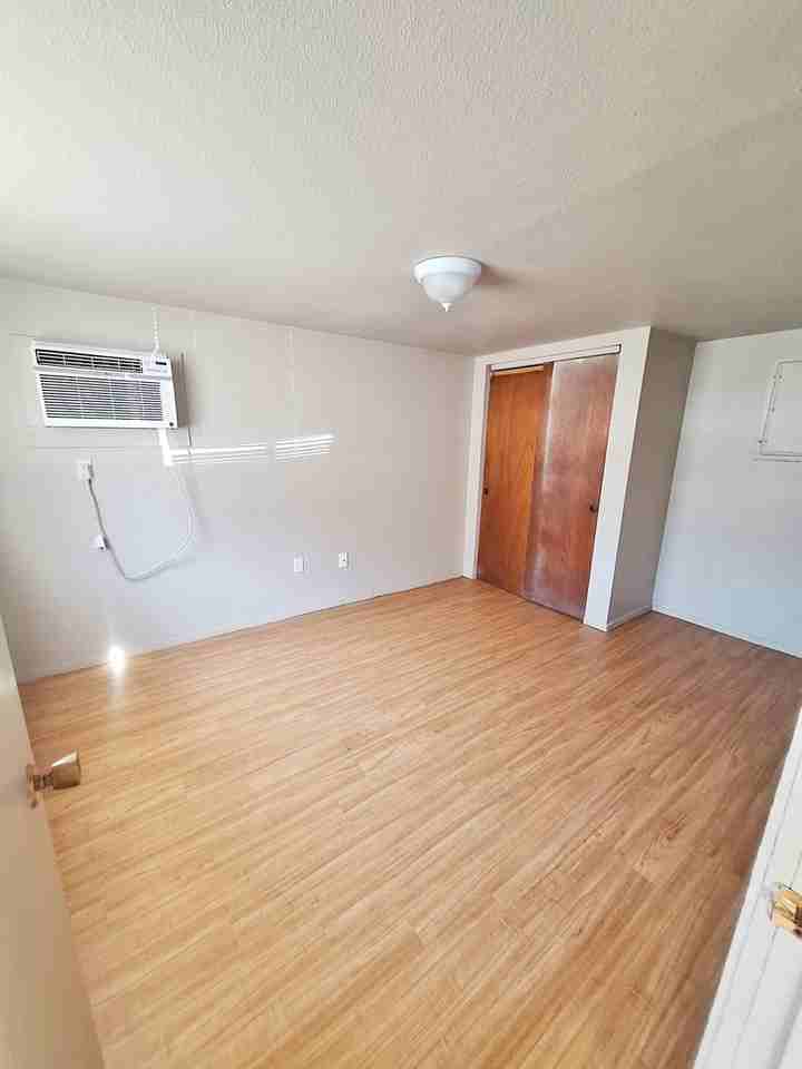 2903 Ne Riverside Ave #20 - Photo 4 of 5