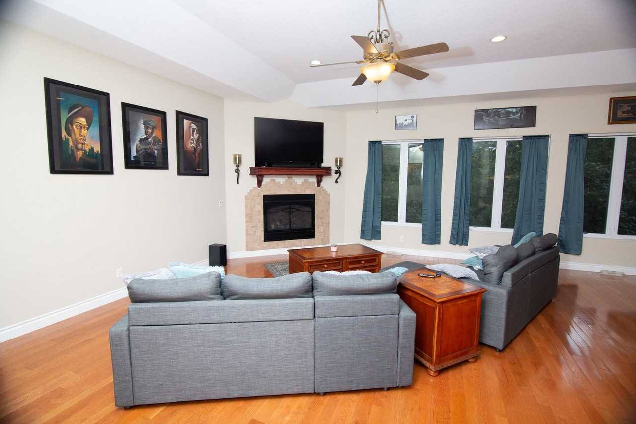 2004 Golden Glade Trl - Photo 3 of 21