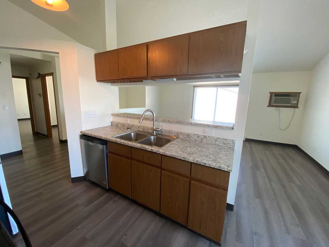 85 Center St Apt D - Photo 2 of 19