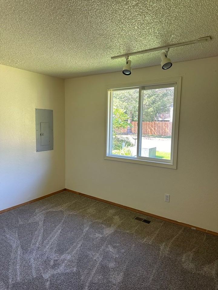 43301 Se 134th St - Photo 5 of 14