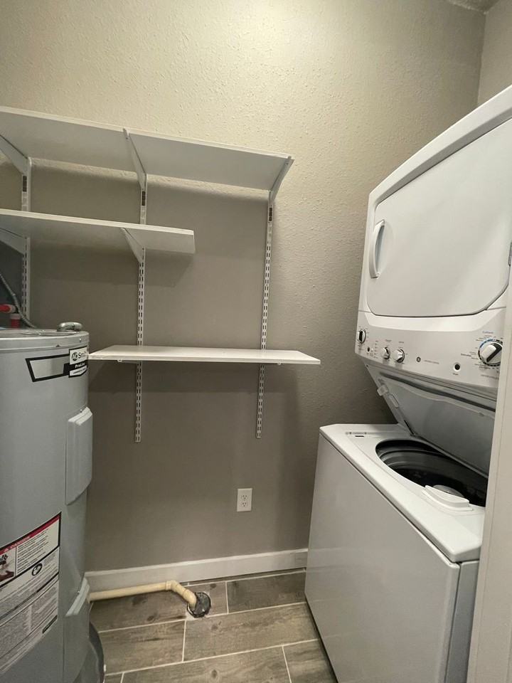 A1011 Woodbury Row Phase III - Photo 5 of 27