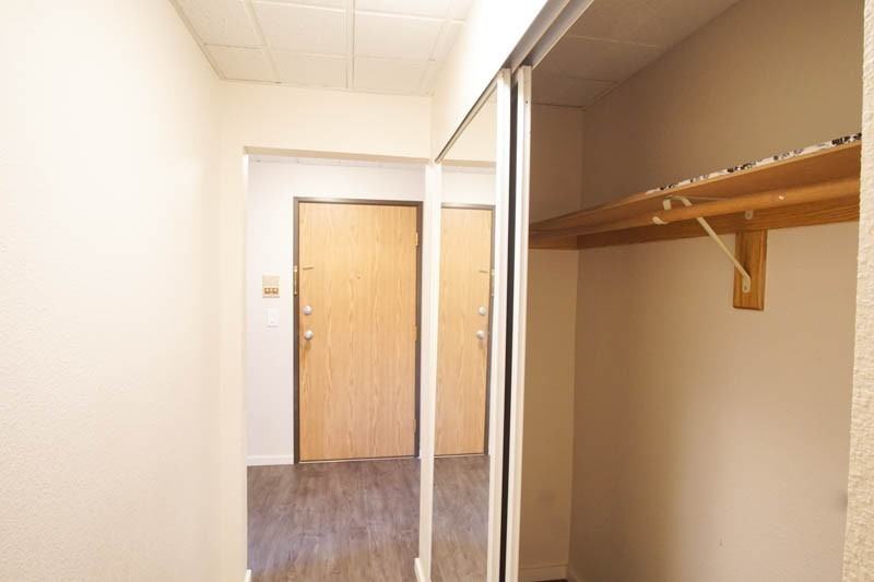 1715 Nw Marshall St #201 - Photo 7 of 10
